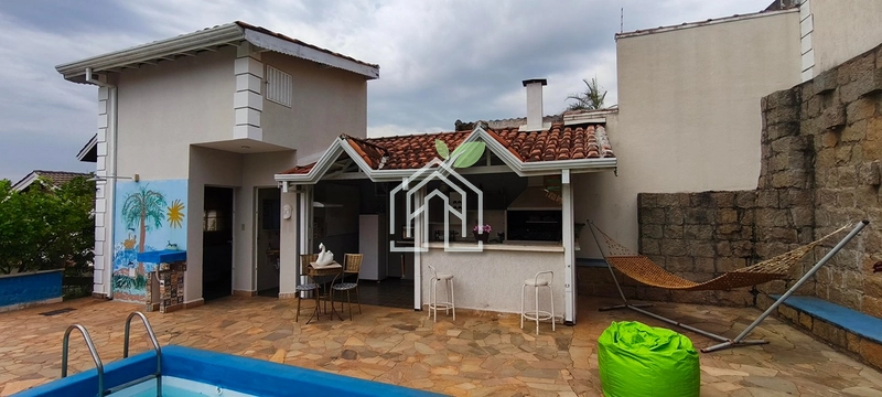 Casa Espaçosa com Piscina no Jardim América – Bragança Paulista/SP: 60ª foto da galeria de imagens do imóvel