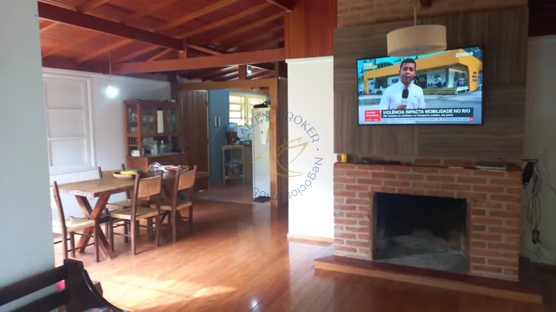 Imóvel rural em Bragança Paulista com estrutura completa, acesso asfaltado, poço semi-artesiano e alto potencial de valorização.: 8ª foto da galeria de imagens do imóvel