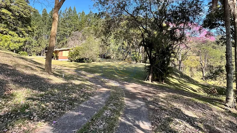 Imóvel rural em Bragança Paulista com estrutura completa, acesso asfaltado, poço semi-artesiano e alto potencial de valorização.: 17ª foto da galeria de imagens do imóvel