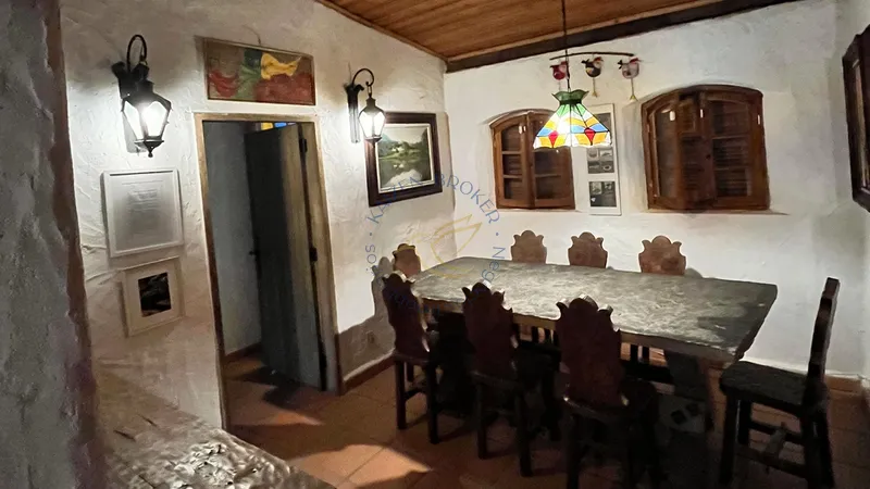 Sítio com casa sede, casa de caseiro, piscina, campo e churrasqueira em Bragança Paulista. Excelente oportunidade para investir ou morar.: 18ª foto da galeria de imagens do imóvel