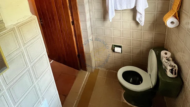 Sítio com casa sede, casa de caseiro, piscina, campo e churrasqueira em Bragança Paulista. Excelente oportunidade para investir ou morar.: 26ª foto da galeria de imagens do imóvel