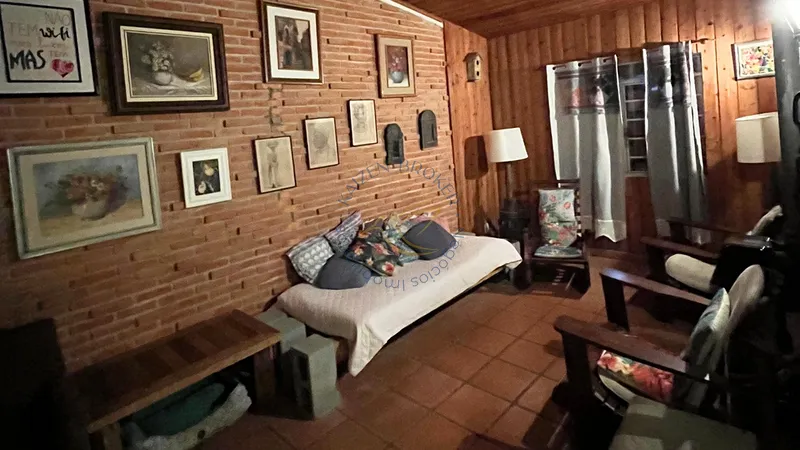 Sítio com casa sede, casa de caseiro, piscina, campo e churrasqueira em Bragança Paulista. Excelente oportunidade para investir ou morar.: 17ª foto da galeria de imagens do imóvel