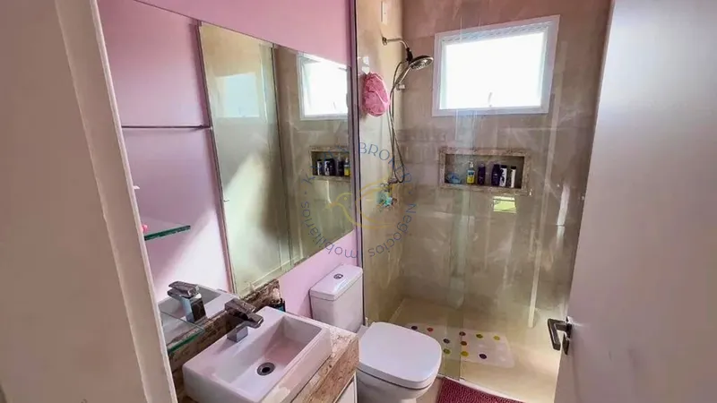 Imóvel de alto padrão em Bragança Paulista no Campos do Conde. Casa com 3 suítes, móveis planejados, piscina, ar condicionado e segurança 24 horas.: 10ª foto da galeria de imagens do imóvel