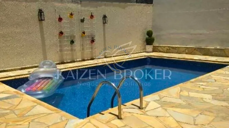Casa com 3 Quartos, Suíte, Piscina, Jardim, Varanda, Escritório e Portão eletrônico em Bragança Paulista (próximo ao Centro): 17ª foto da galeria de imagens do imóvel