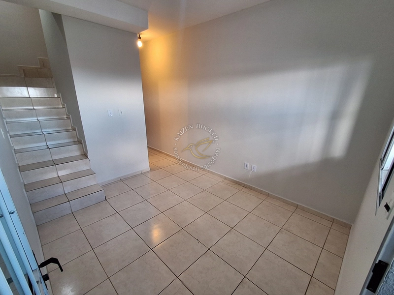 🏠 Sobrado para Locação | 53,02 m² | Jardim São Miguel, Bragança Paulista, SP: 4ª foto da galeria de imagens do imóvel