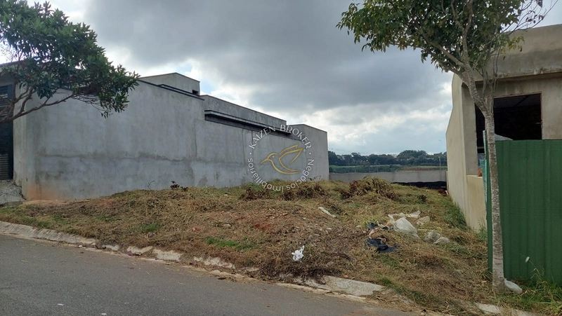 🎯 Terreno Exclusivo 300m² Central Parque | De Frente Praça e Lazer Completo | Quitado e Plano: 9ª foto da galeria de imagens do imóvel