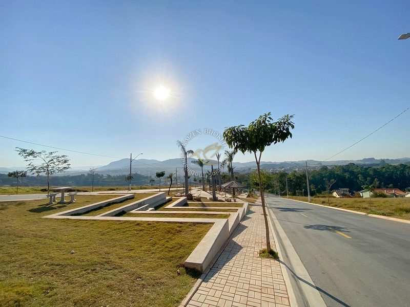 🎯 Terreno Exclusivo 300m² Central Parque | De Frente Praça e Lazer Completo | Quitado e Plano: 13ª foto da galeria de imagens do imóvel