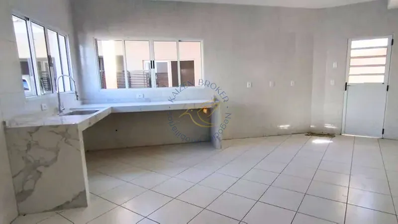 Casa em condomínio fechado em Bragança Paulista com segurança 24h, vista para o lago, área gourmet, piscina e fácil acesso ao centro da cidade.: 10ª foto da galeria de imagens do imóvel