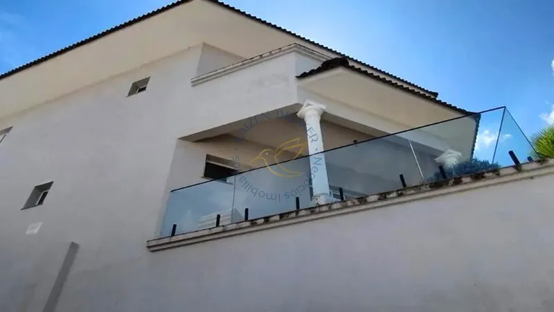 Casa em condomínio fechado em Bragança Paulista com segurança 24h, vista para o lago, área gourmet, piscina e fácil acesso ao centro da cidade.: 15ª foto da galeria de imagens do imóvel