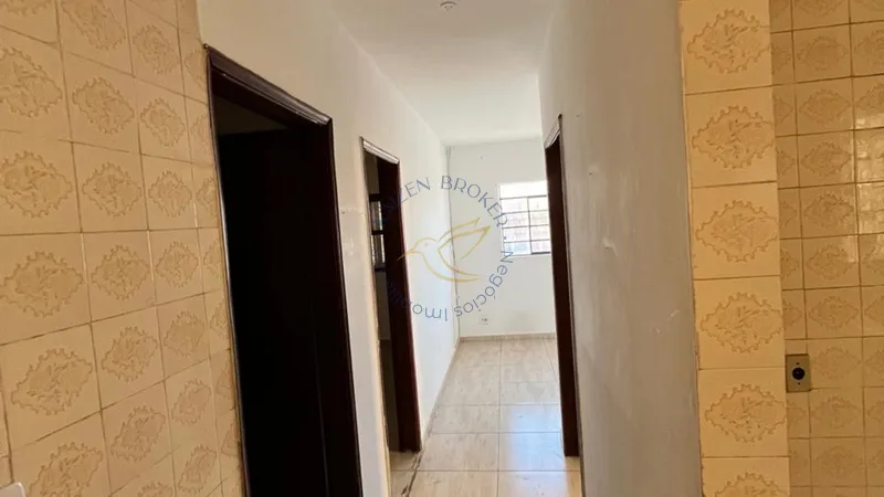 Casa à venda na Vila Mota em Bragança Paulista. Duas moradias no mesmo terreno, quintal amplo, rua sem saída e excelente localização. Aceita financiamento e FGTS.: 25ª foto da galeria de imagens do imóvel