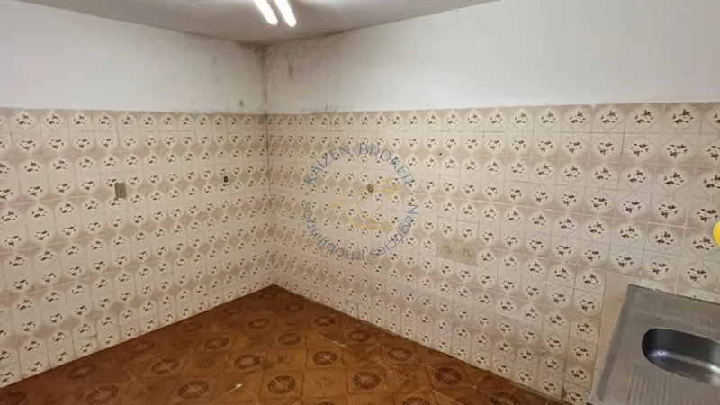 Casa à venda na Vila Mota em Bragança Paulista. Duas moradias no mesmo terreno, quintal amplo, rua sem saída e excelente localização. Aceita financiamento e FGTS.: 39ª foto da galeria de imagens do imóvel