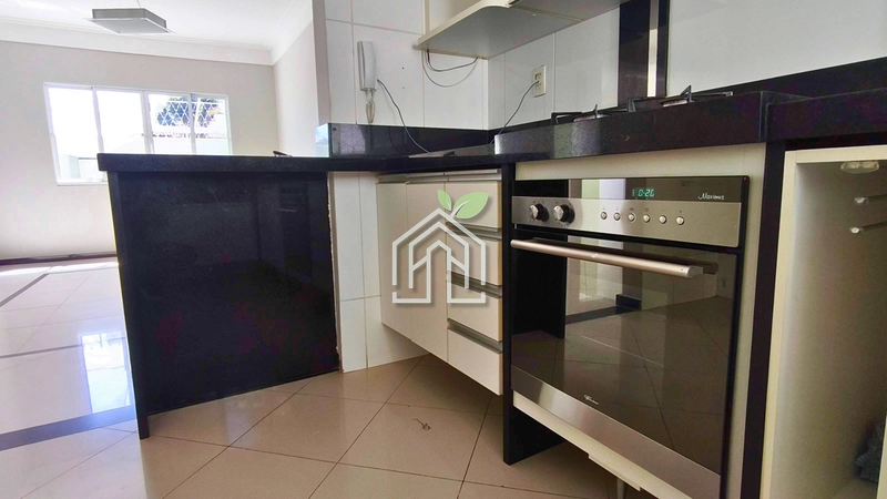 O Sonho da Casa Própria! À Venda Casa no Jardim Europa - Perfeita : 12ª foto da galeria de imagens do imóvel