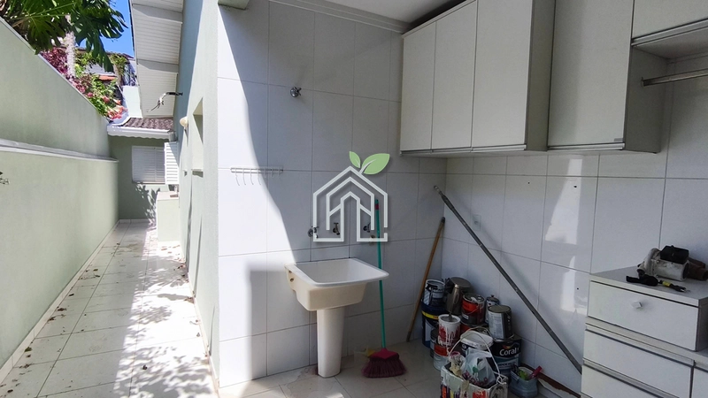 O Sonho da Casa Própria! À Venda Casa no Jardim Europa - Perfeita : 39ª foto da galeria de imagens do imóvel