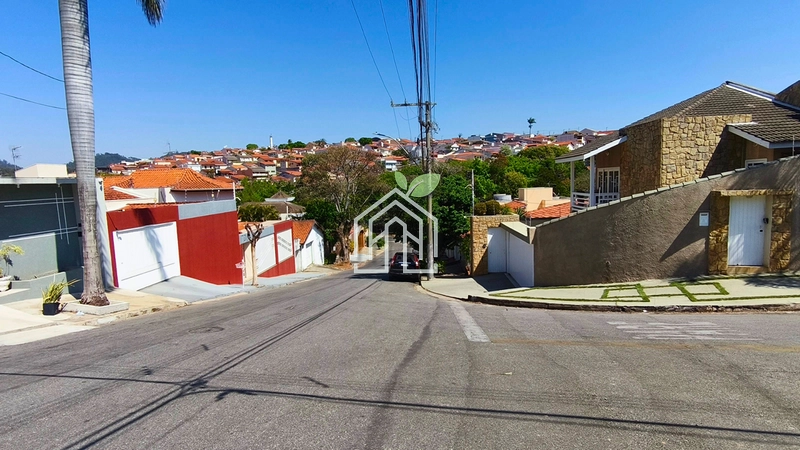 O Sonho da Casa Própria! À Venda Casa no Jardim Europa - Perfeita : 1ª foto da galeria de imagens do imóvel