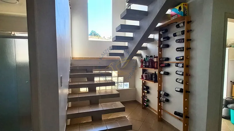 Chácara com 2 quartos, suíte, piscina, espaço gourmet e jardim em Bragança Paulista SP. Terreno amplo, 6 vagas e permuta por imóvel no centro. Agende sua visita!: 17ª foto da galeria de imagens do imóvel