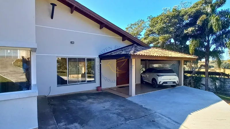 Chácara com 2 quartos, suíte, piscina, espaço gourmet e jardim em Bragança Paulista SP. Terreno amplo, 6 vagas e permuta por imóvel no centro. Agende sua visita!: 32ª foto da galeria de imagens do imóvel