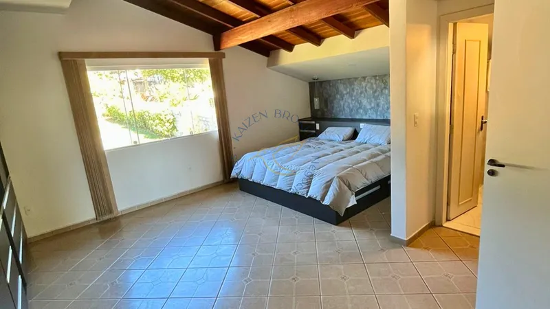 Chácara com 2 quartos, suíte, piscina, espaço gourmet e jardim em Bragança Paulista SP. Terreno amplo, 6 vagas e permuta por imóvel no centro. Agende sua visita!: 11ª foto da galeria de imagens do imóvel