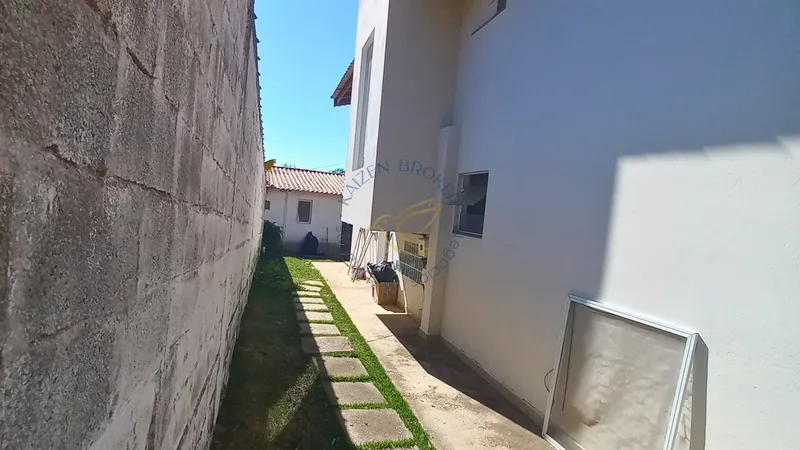 Chácara com 2 quartos, suíte, piscina, espaço gourmet e jardim em Bragança Paulista SP. Terreno amplo, 6 vagas e permuta por imóvel no centro. Agende sua visita!: 21ª foto da galeria de imagens do imóvel