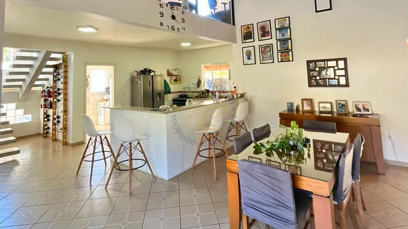 Chácara com 2 quartos, suíte, piscina, espaço gourmet e jardim em Bragança Paulista SP. Terreno amplo, 6 vagas e permuta por imóvel no centro. Agende sua visita!: 12ª foto da galeria de imagens do imóvel