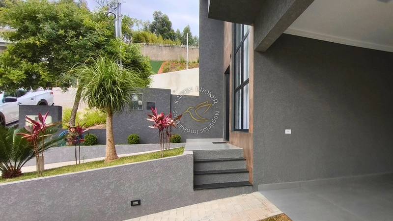 🏡✨Casa de Luxo Face Leste com 3 Suítes, Pé Direito Duplo e Área Gourmet Completa: 3ª foto da galeria de imagens do imóvel