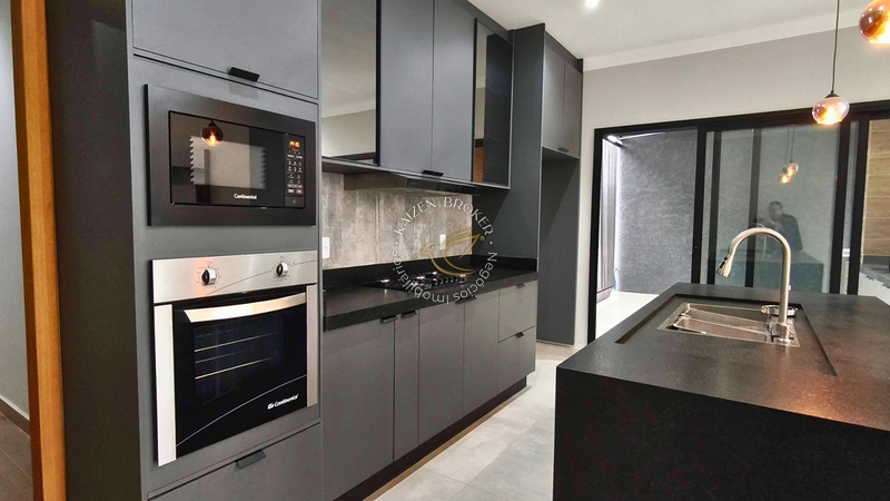 🏡✨Casa de Luxo Face Leste com 3 Suítes, Pé Direito Duplo e Área Gourmet Completa: 15ª foto da galeria de imagens do imóvel