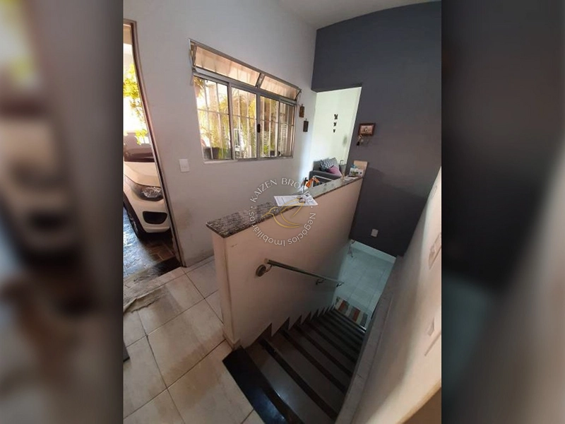 🏠 Casa à Venda | 200 m² | no Centro de Bragança Paulista, São Paulo: 4ª foto da galeria de imagens do imóvel