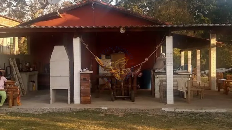 Chácara à venda em Água Comprida – Bragança Paulista/SP. 12.000m² com casa principal, casa de caseiro, bosque, campo de futebol e espaço para aves. Natureza e tranquilidade!: 5ª foto da galeria de imagens do imóvel