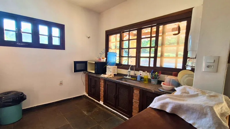Lote em Tuiuti SP com 384m² em condomínio fechado. Portaria, piscinas, salão de festas e área gourmet. Refúgio perfeito para quem busca qualidade de vida.: 4ª foto da galeria de imagens do imóvel