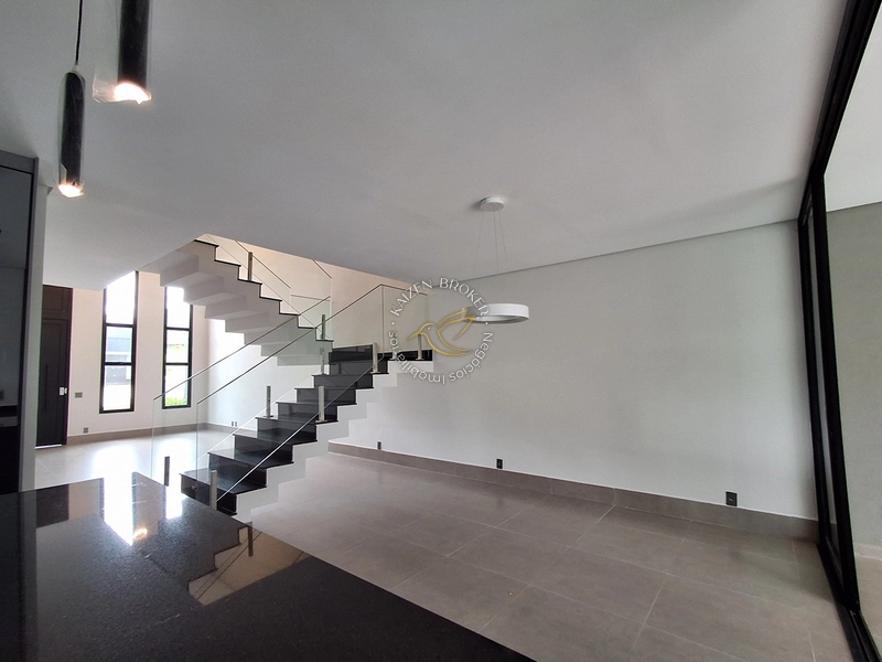 SOBRADO ALTO PADRÃO no Condomínio SAN VITALE, Bragança Paulista | 5 Suítes, Vista para o Lago e Lazer Premium: 19ª foto da galeria de imagens do imóvel