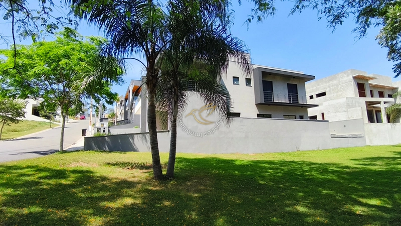 SOBRADO ALTO PADRÃO em Condomínio SAN VITALE, Bragança Paulista | 5 Suítes, Vista para o Lago e Lazer Premium: 4ª foto da galeria de imagens do imóvel