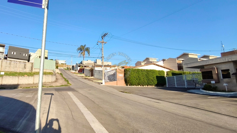 🏡 Casa com Área Gourmet e Piscina no Condomínio Bougain Ville – 3 Dorms, 1 Suíte, Segurança 24h: 23ª foto da galeria de imagens do imóvel