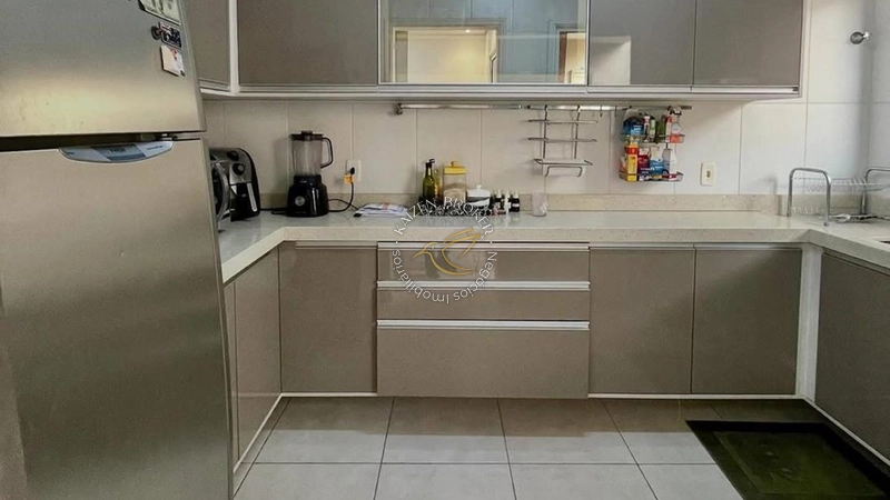 🏡 Casa com Área Gourmet e Piscina no Condomínio Bougain Ville – 3 Dorms, 1 Suíte, Segurança 24h: 7ª foto da galeria de imagens do imóvel