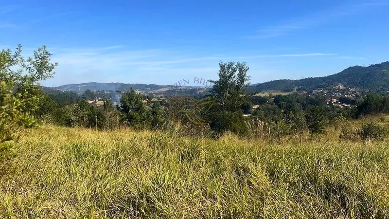 Área à venda na Chácara Fernão Dias – Bragança Paulista/SP. 25.518m² com alto potencial para projetos residenciais, chácaras ou pousadas. Investimento com valorização!: 2ª foto da galeria de imagens do imóvel