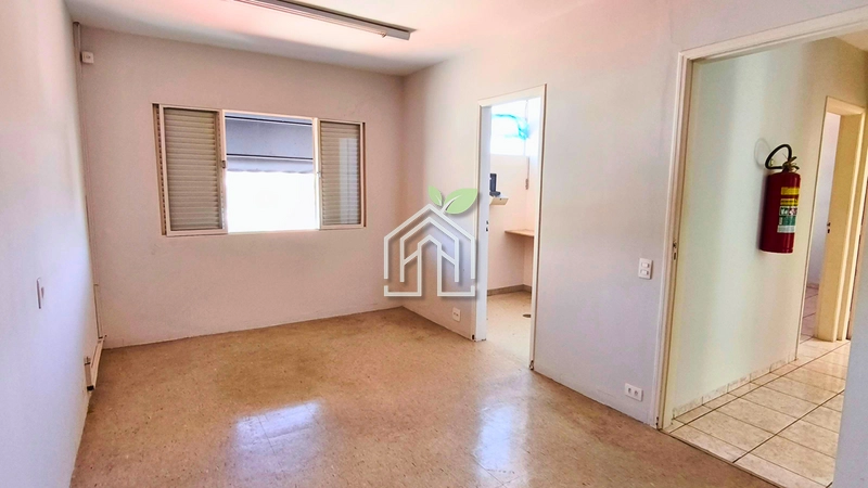 Imóvel Comercial Ideal para Clínica – 350 m² | R$ 8.000/mês: 25ª foto da galeria de imagens do imóvel