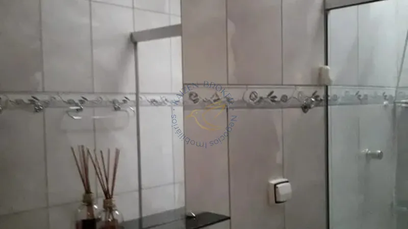 Casa térrea à venda no Jardim Primavera em Bragança Paulista. 3 dormitórios, suíte, edícula, área gourmet e 5 vagas. Próxima ao Lago do Taboão e Euroville.: 17ª foto da galeria de imagens do imóvel