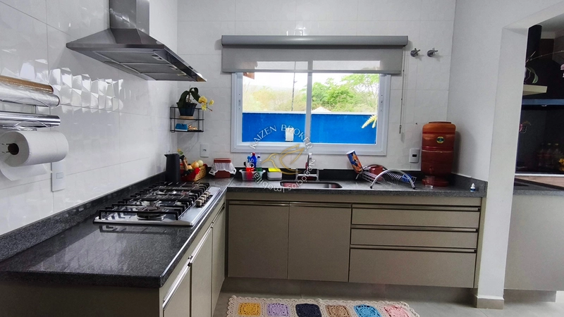 🏡 Casa Térrea com Área Gourmet e Vista Panorâmica no Condomínio Portal da Serra: 15ª foto da galeria de imagens do imóvel