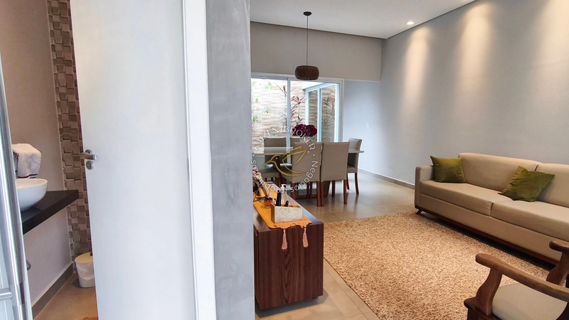 🏡 Casa Térrea com Área Gourmet e Vista Panorâmica no Condomínio Portal da Serra: 8ª foto da galeria de imagens do imóvel