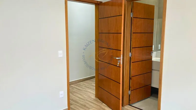 Casa nova à venda no Sunset Village em Bragança Paulista. 3 suítes, piscina aquecida, área gourmet, cozinha planejada e localização privilegiada próxima ao shopping.: 10ª foto da galeria de imagens do imóvel