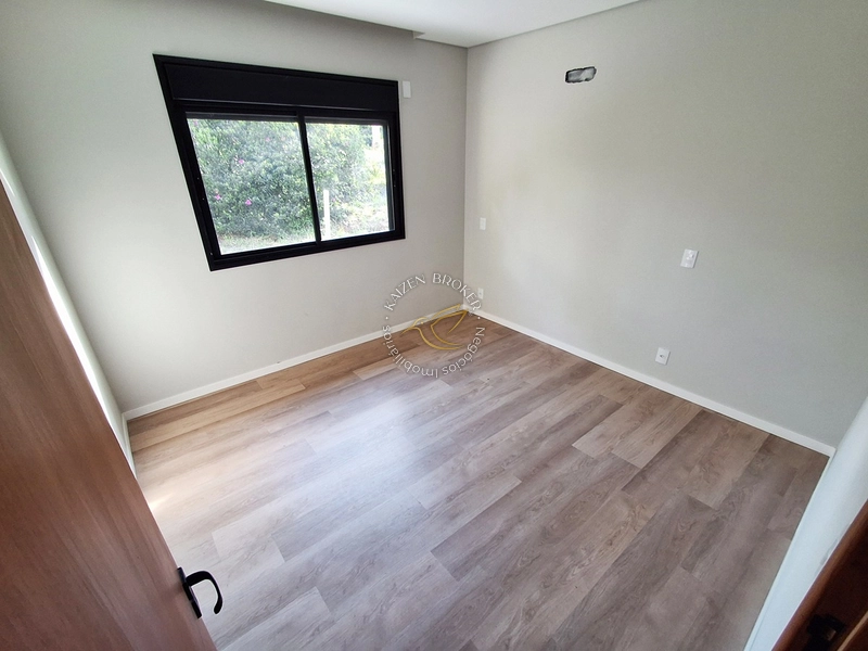 Casa Nova Térrea de Alto Padrão, 387m² construídos em um terreno de 1.800m² – Condomínio Jardim das Palmeiras: 34ª foto da galeria de imagens do imóvel