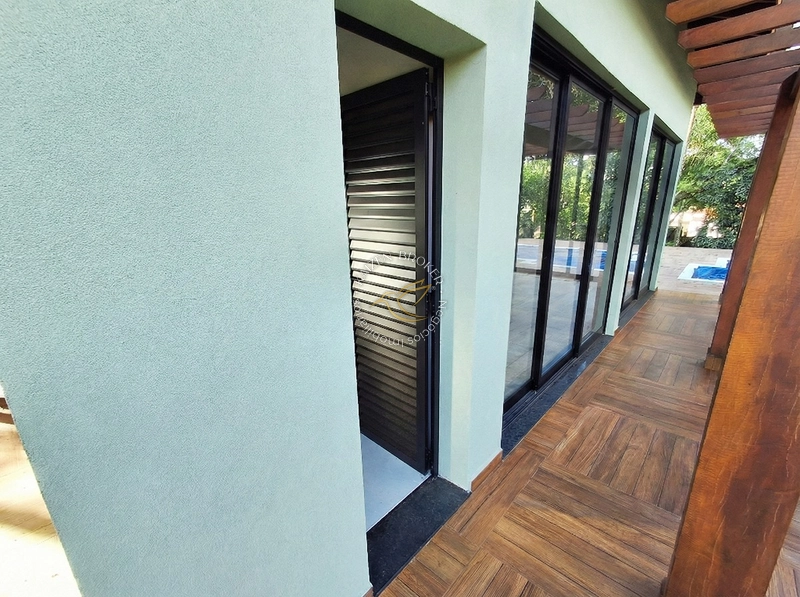 Casa Nova Térrea de Alto Padrão, 387m² construídos em um terreno de 1.800m² – Condomínio Jardim das Palmeiras: 63ª foto da galeria de imagens do imóvel