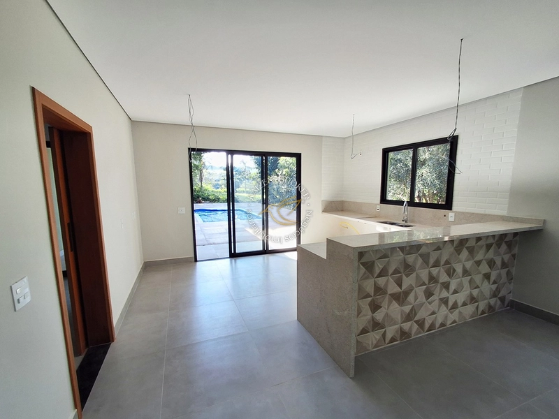 Casa Nova Térrea de Alto Padrão, 387m² construídos em um terreno de 1.800m² – Condomínio Jardim das Palmeiras: 17ª foto da galeria de imagens do imóvel