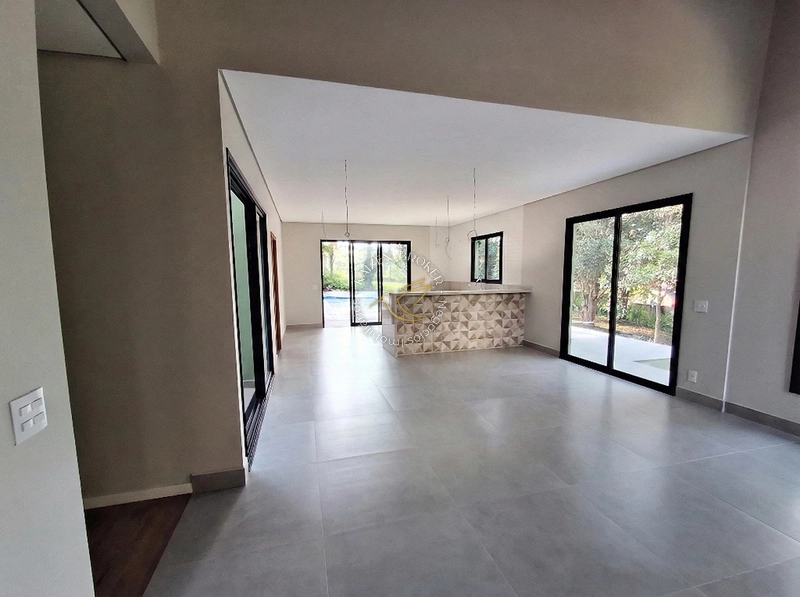 Casa Nova Térrea de Alto Padrão, 387m² construídos em um terreno de 1.800m² – Condomínio Jardim das Palmeiras: 15ª foto da galeria de imagens do imóvel