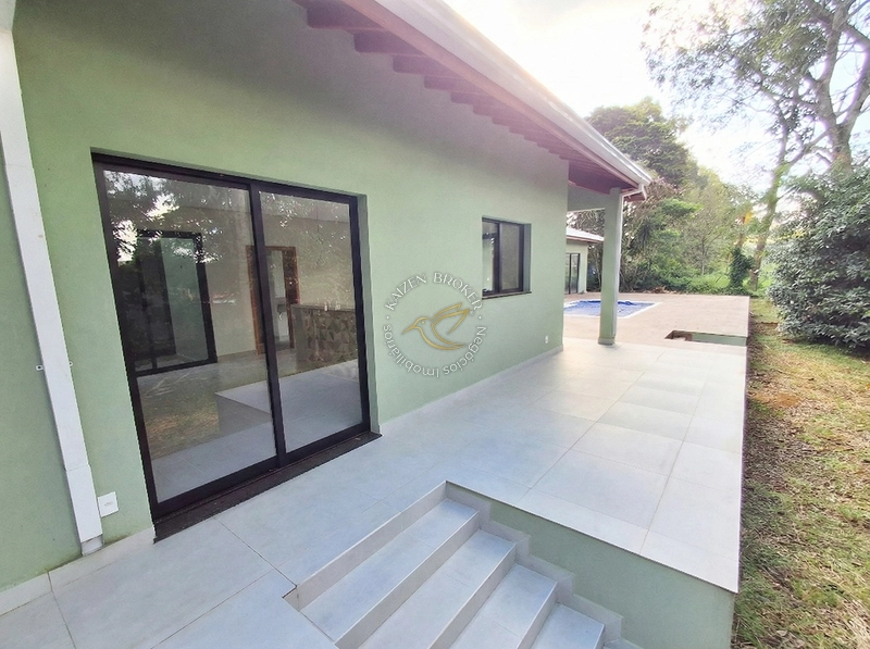 Casa Nova Térrea de Alto Padrão, 387m² construídos em um terreno de 1.800m² – Condomínio Jardim das Palmeiras: 55ª foto da galeria de imagens do imóvel