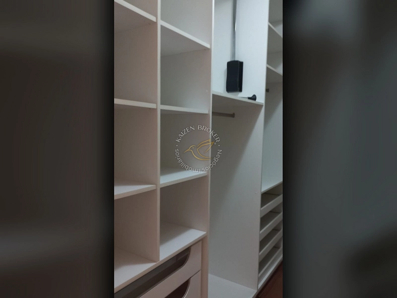 🏠 Casa Alto Padrão no Condomínio Vereda América, Bragança Paulista | 4 Quartos, Piscina e Área Gourmet: 9ª foto da galeria de imagens do imóvel