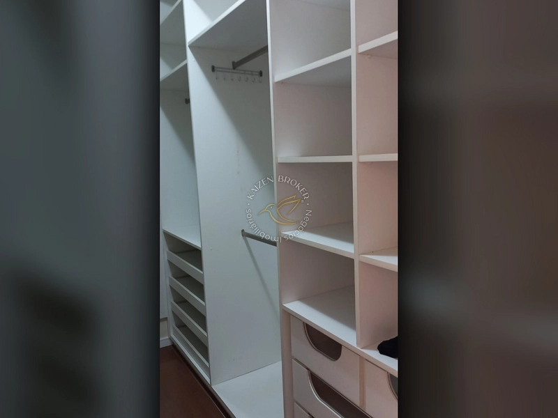 🏠 Casa Alto Padrão no Condomínio Vereda América, Bragança Paulista | 4 Quartos, Piscina e Área Gourmet: 10ª foto da galeria de imagens do imóvel