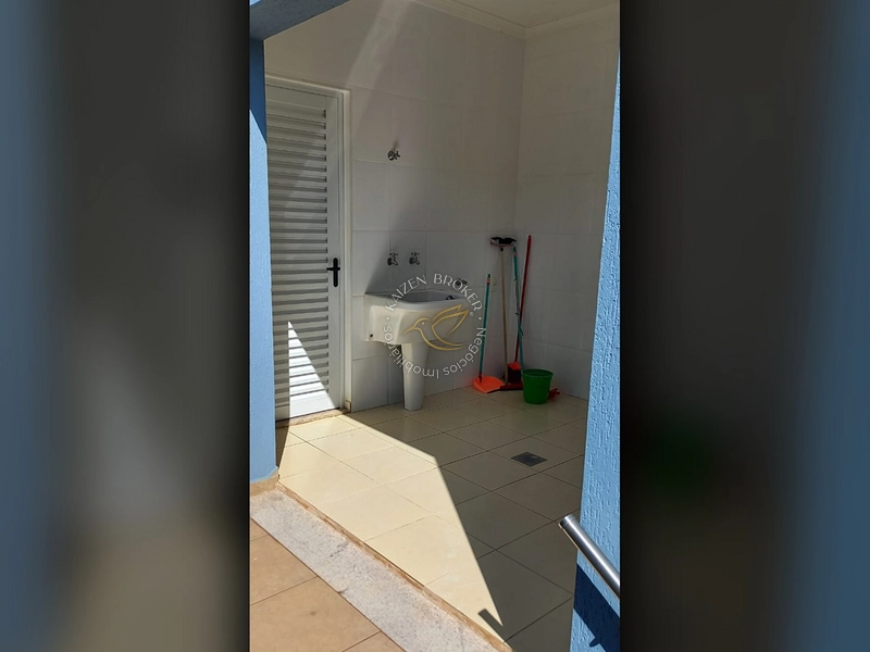 🏠 Casa Alto Padrão no Condomínio Vereda América, Bragança Paulista | 4 Quartos, Piscina e Área Gourmet: 18ª foto da galeria de imagens do imóvel
