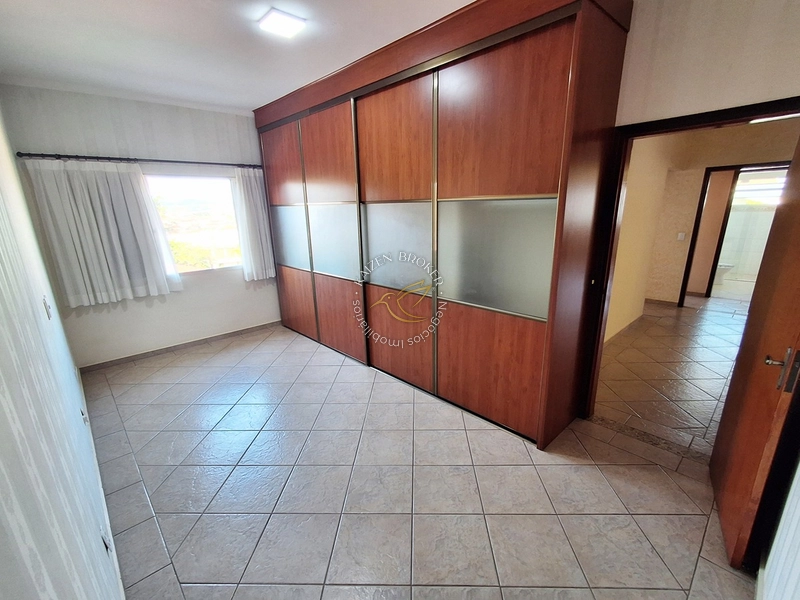 Locação de Casa com Vista Panorâmica e 3 Dormitórios no Jardim América – Bragança Paulista: 60ª foto da galeria de imagens do imóvel