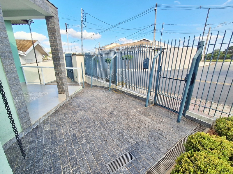 Locação de Casa com Vista Panorâmica e 3 Dormitórios no Jardim América – Bragança Paulista: 13ª foto da galeria de imagens do imóvel