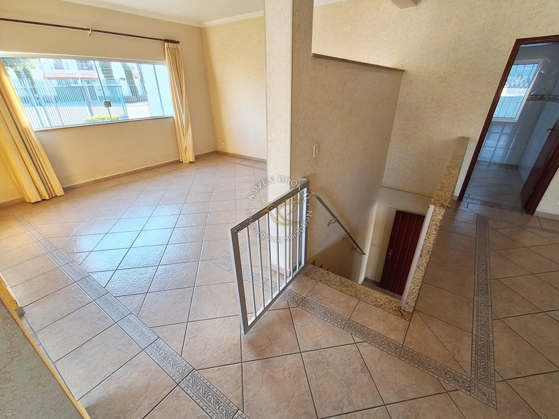 Locação de Casa com Vista Panorâmica e 3 Dormitórios no Jardim América – Bragança Paulista: 27ª foto da galeria de imagens do imóvel