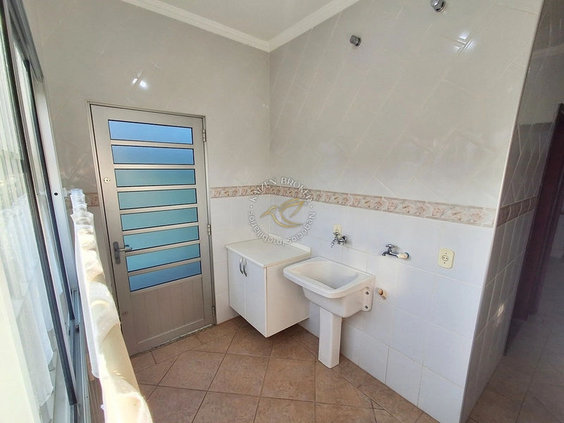 Locação de Casa com Vista Panorâmica e 3 Dormitórios no Jardim América – Bragança Paulista: 81ª foto da galeria de imagens do imóvel